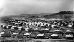 Scientists' families in the makeshift town